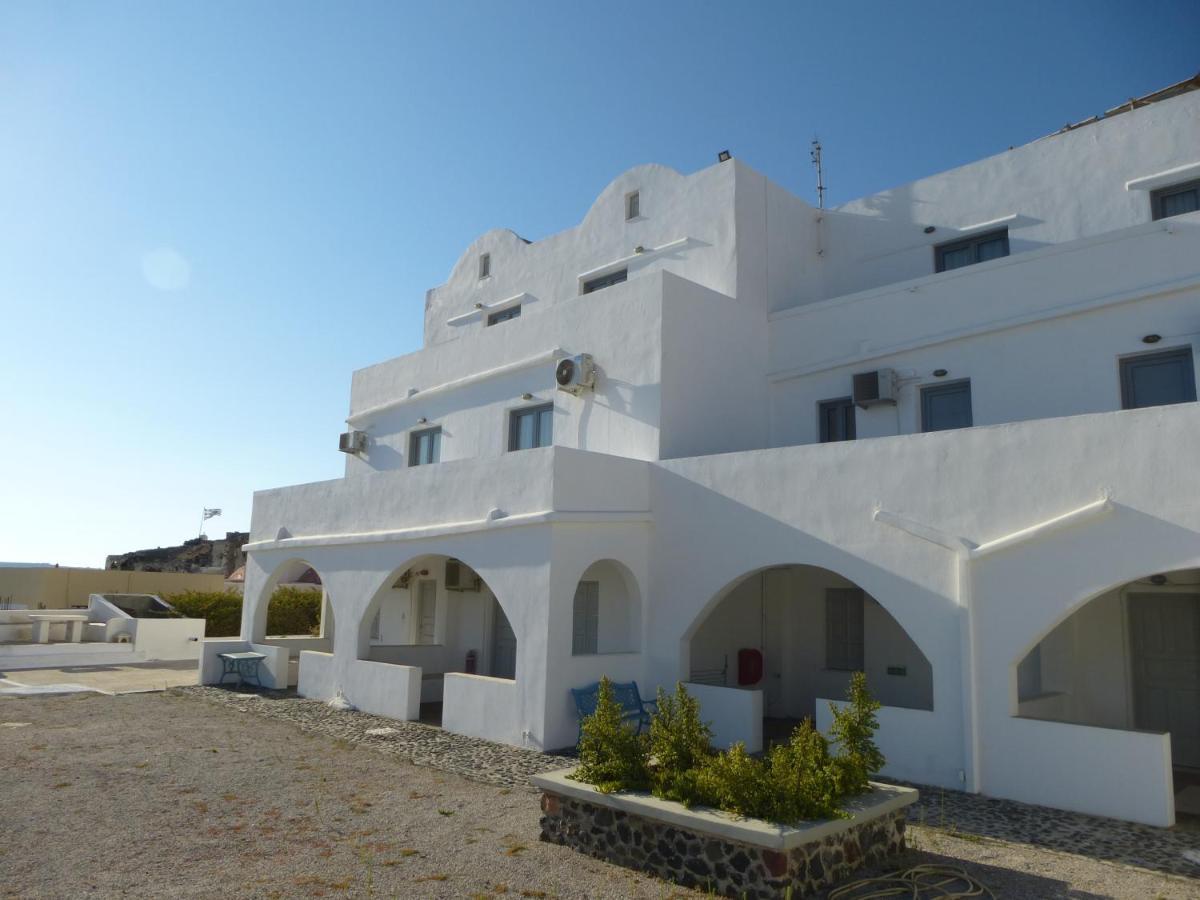 Aparthotel Thira'S Dolphin Akrotírion Exteriér fotografie