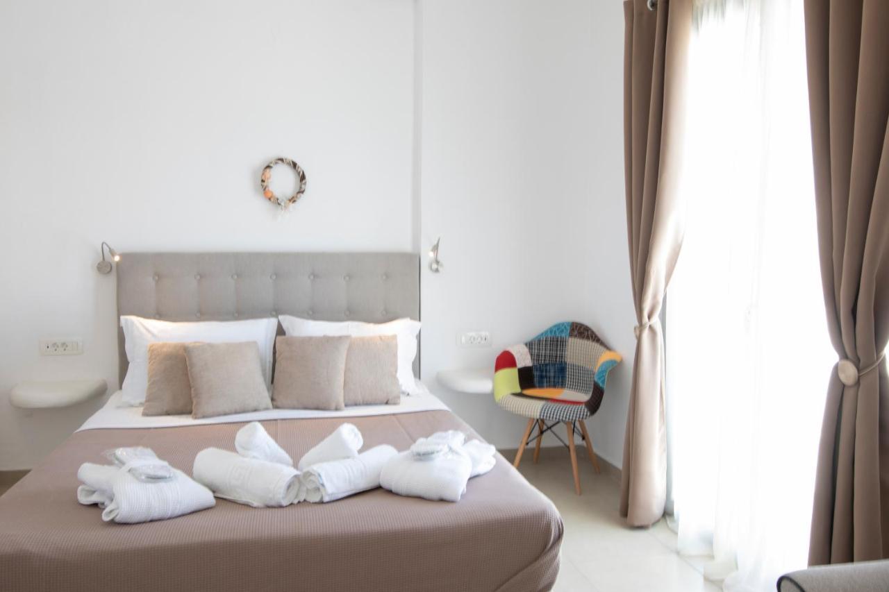 Aparthotel Thira'S Dolphin Akrotírion Exteriér fotografie