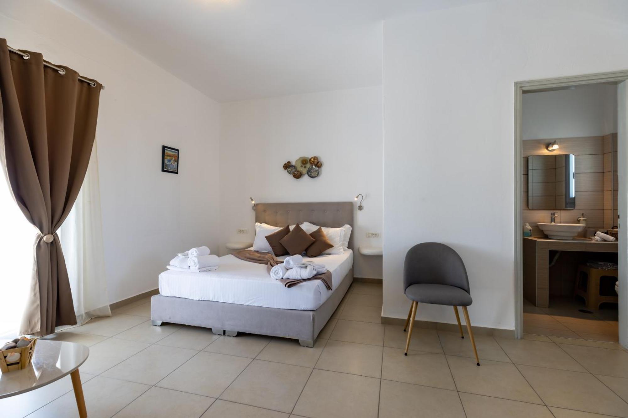 Aparthotel Thira'S Dolphin Akrotírion Exteriér fotografie