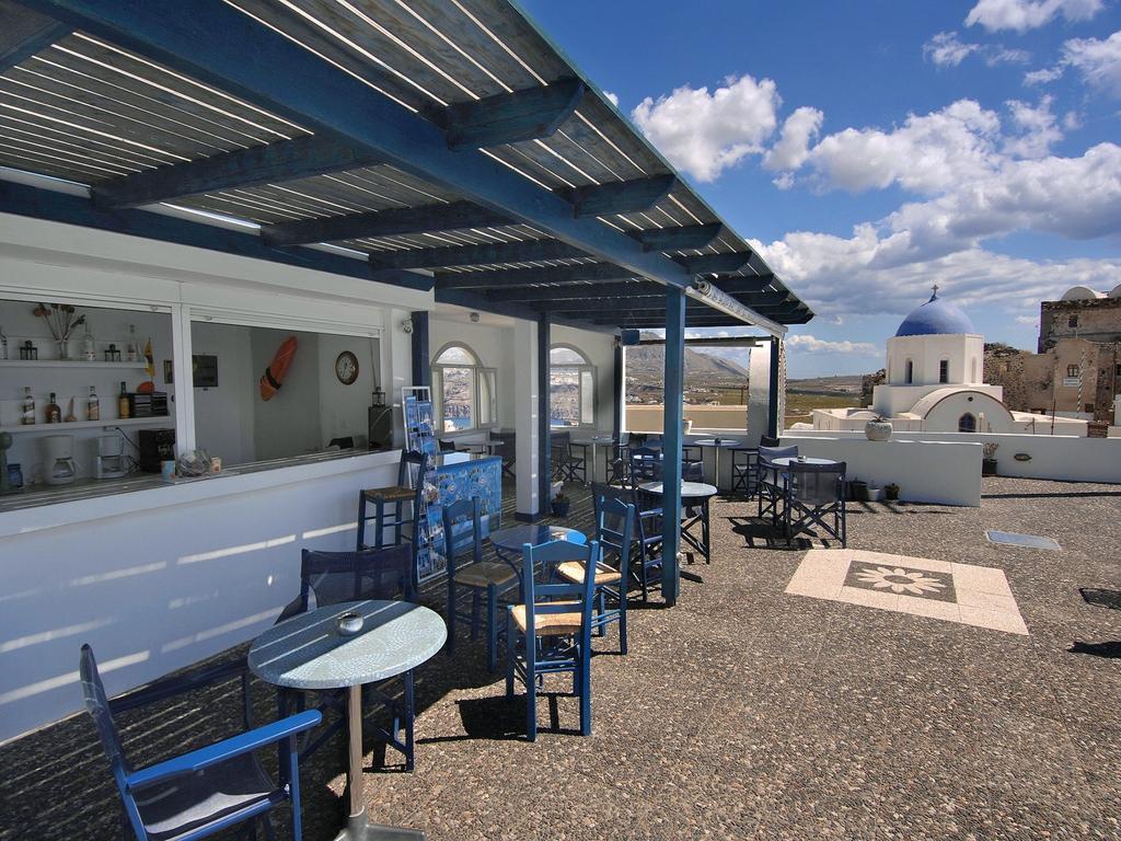 Aparthotel Thira'S Dolphin Akrotírion Exteriér fotografie