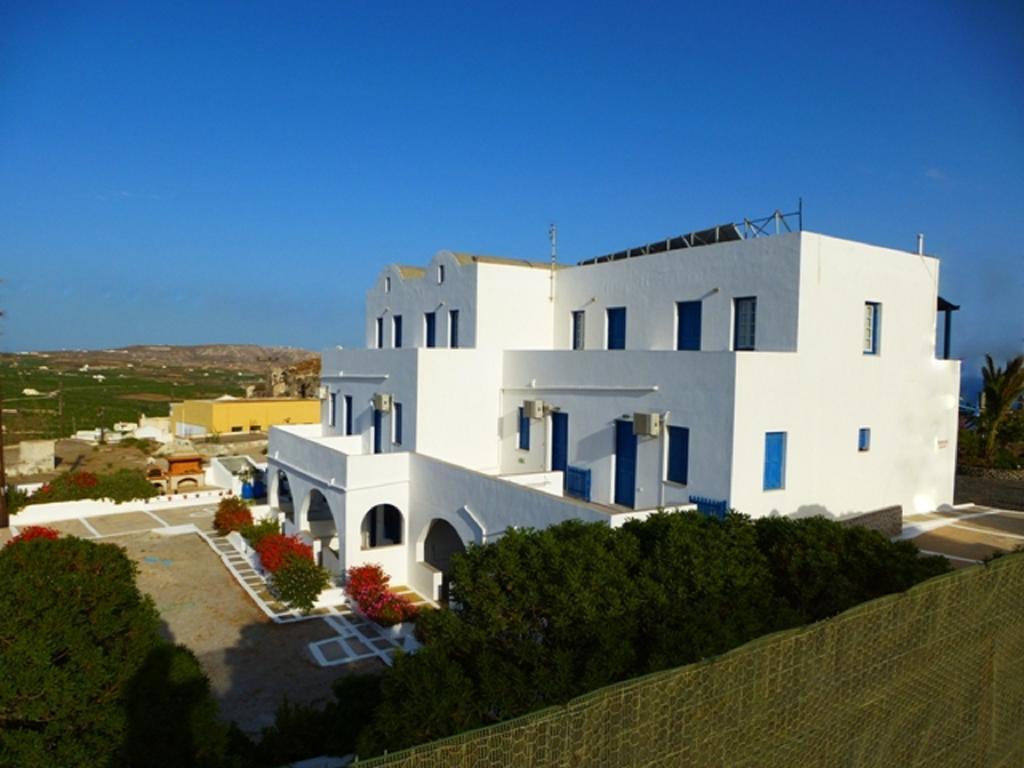 Aparthotel Thira'S Dolphin Akrotírion Exteriér fotografie